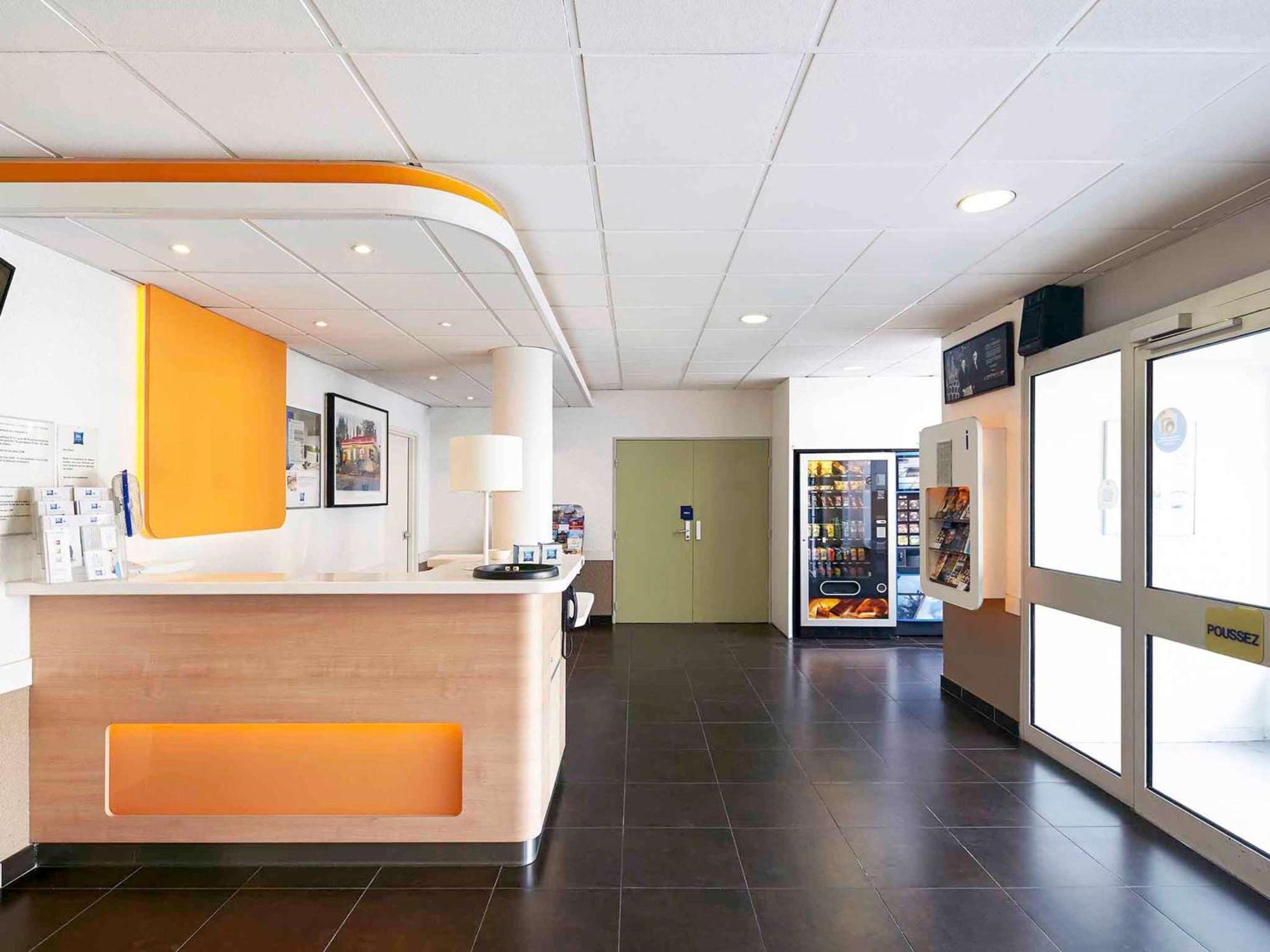 Ibis Budget Centre 2*